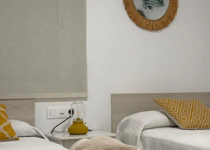 Apartamento Denia, Primera Línea De Playa *